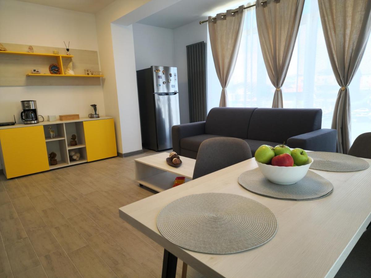 Cristalex Aparthotel & Spa Mamaia Nord Năvodari Exteriör bild