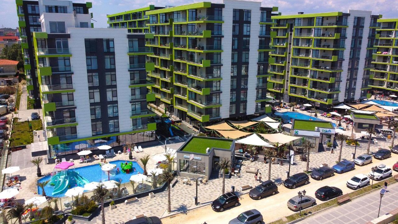 Cristalex Aparthotel & Spa Mamaia Nord Năvodari Exteriör bild