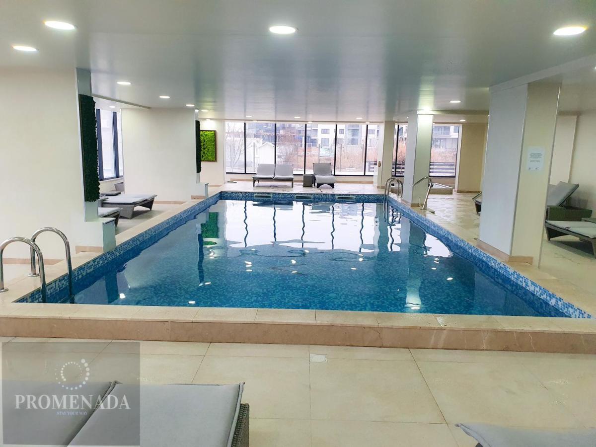 Cristalex Aparthotel & Spa Mamaia Nord Năvodari Exteriör bild