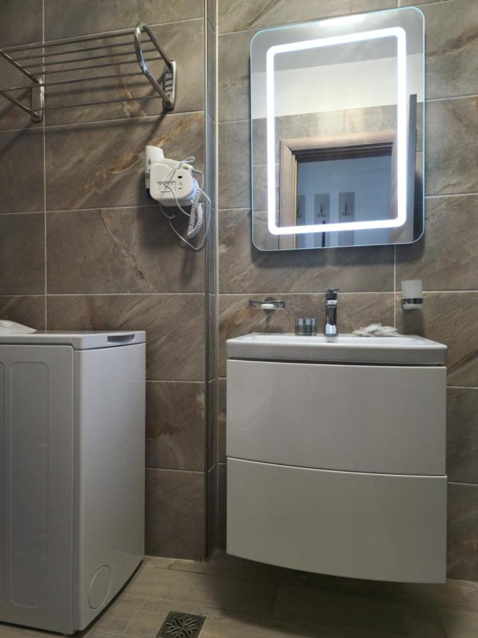 Cristalex Aparthotel & Spa Mamaia Nord Năvodari Exteriör bild