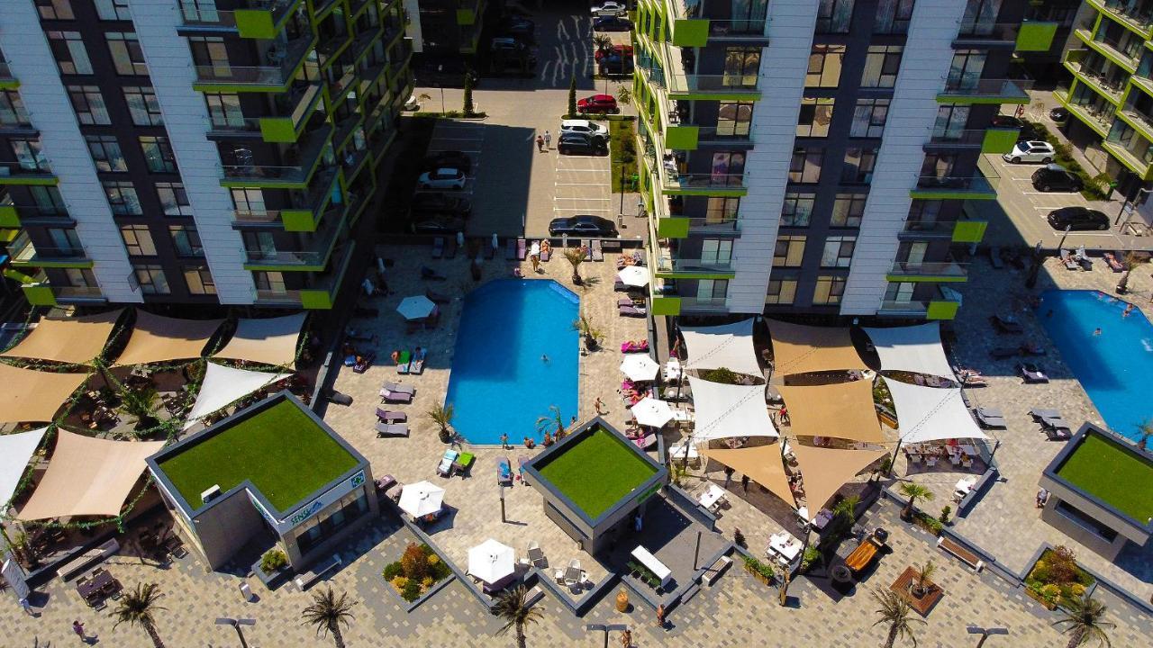 Cristalex Aparthotel & Spa Mamaia Nord Năvodari Exteriör bild