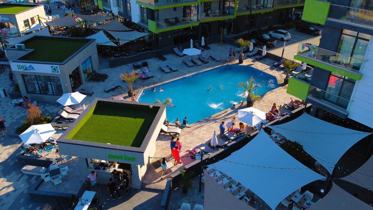 Cristalex Aparthotel & Spa Mamaia Nord Năvodari Exteriör bild